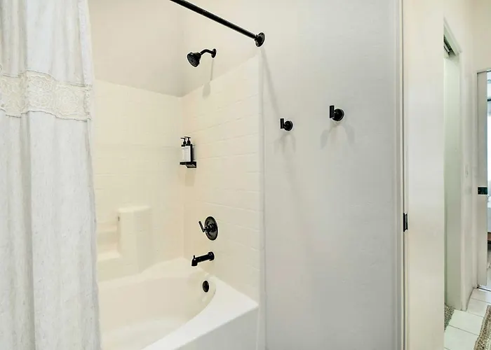 Holiday home Pool Access: Mountain-view In *